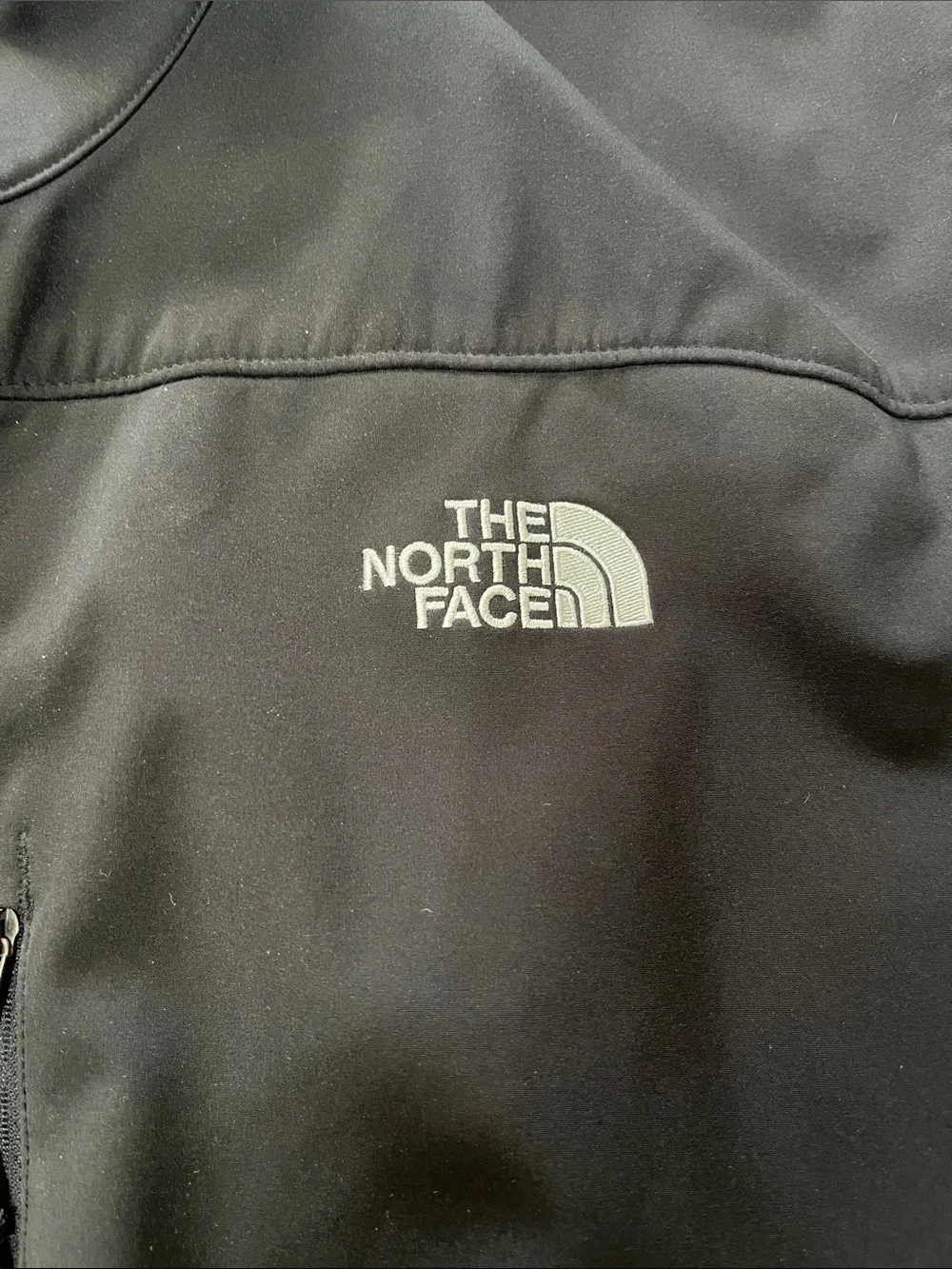 The North Face Men's Black Performance Softshell Jacket
